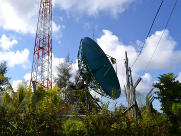  Antena dupla banda L/C Rx 13.0m 